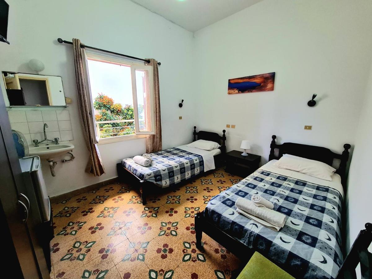 Avrahostelroom Karpathos Exterior photo